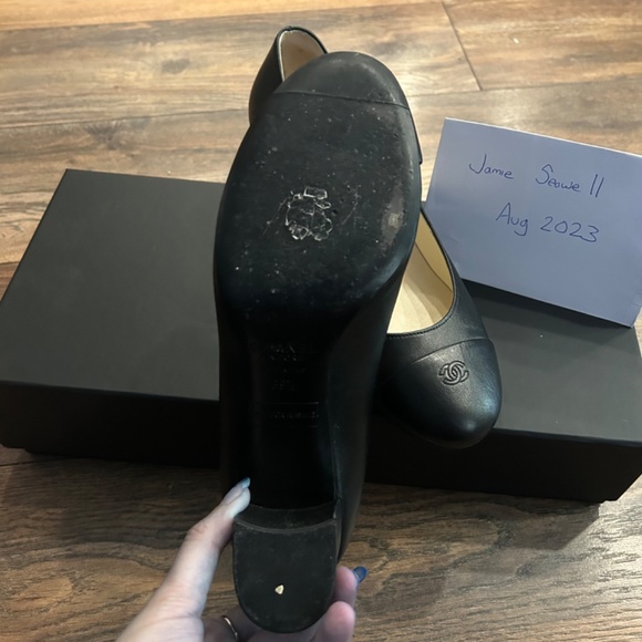 Chanel uniform shoes 39.5 - Picture 4 of 5